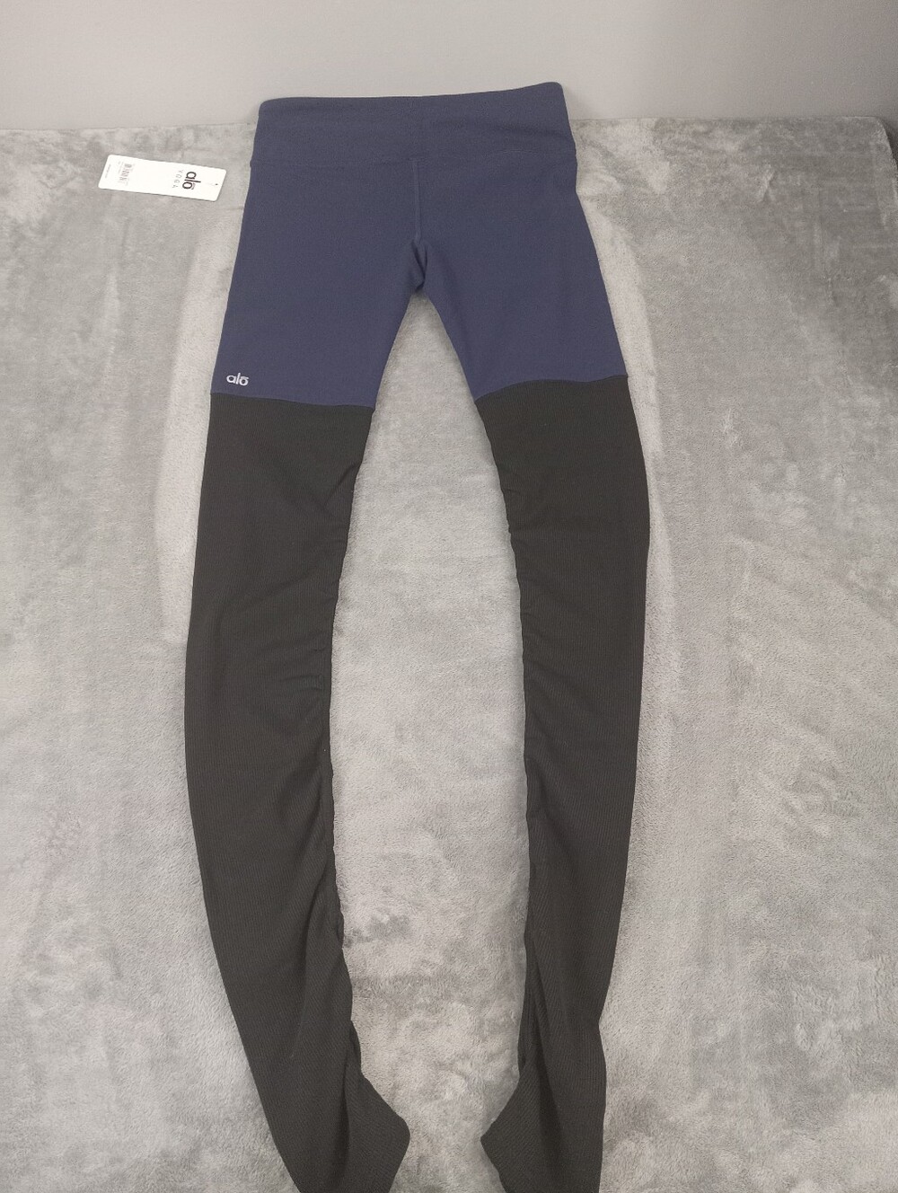 Alo Yoga Goddess Ribbed Legging Scrunched Blue & Black Yoga Pants Women Size:L